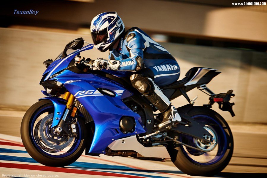 2017-Yamaha-YZF-R6b.jpg