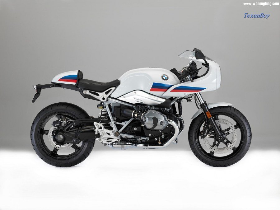 2017-BMW-RnineT-Racer3.jpg