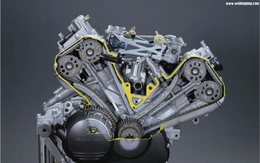 本田VETC V4发动机.jpg