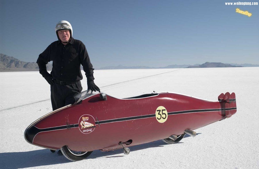 burtmunro.jpg