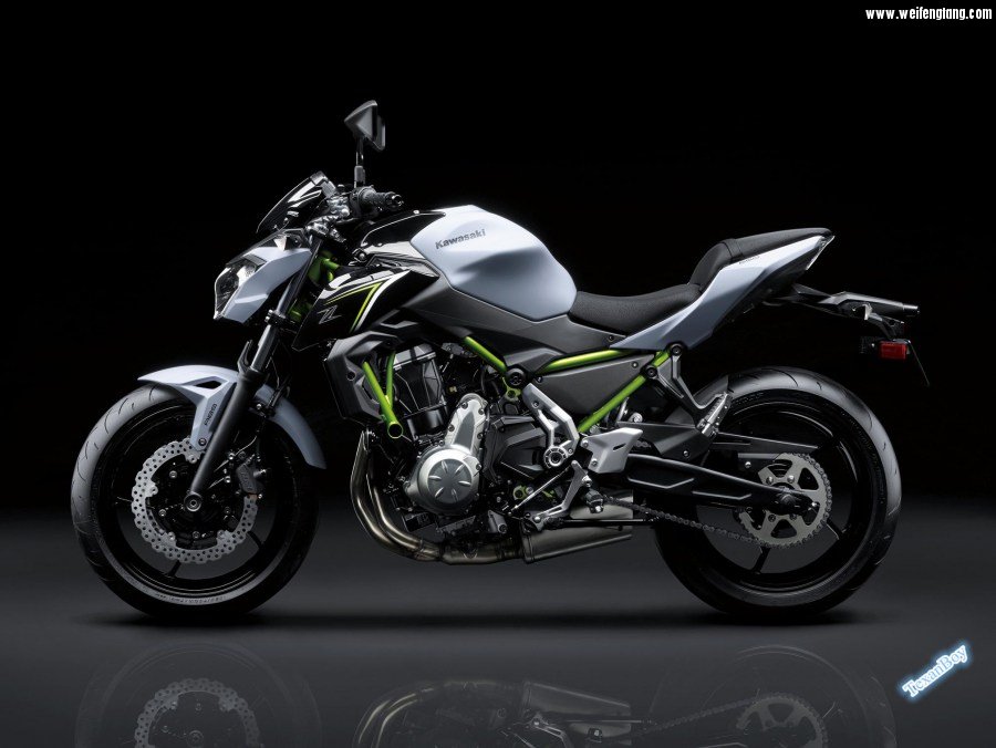 2017-Kawasaki-Z650ABS3.jpg