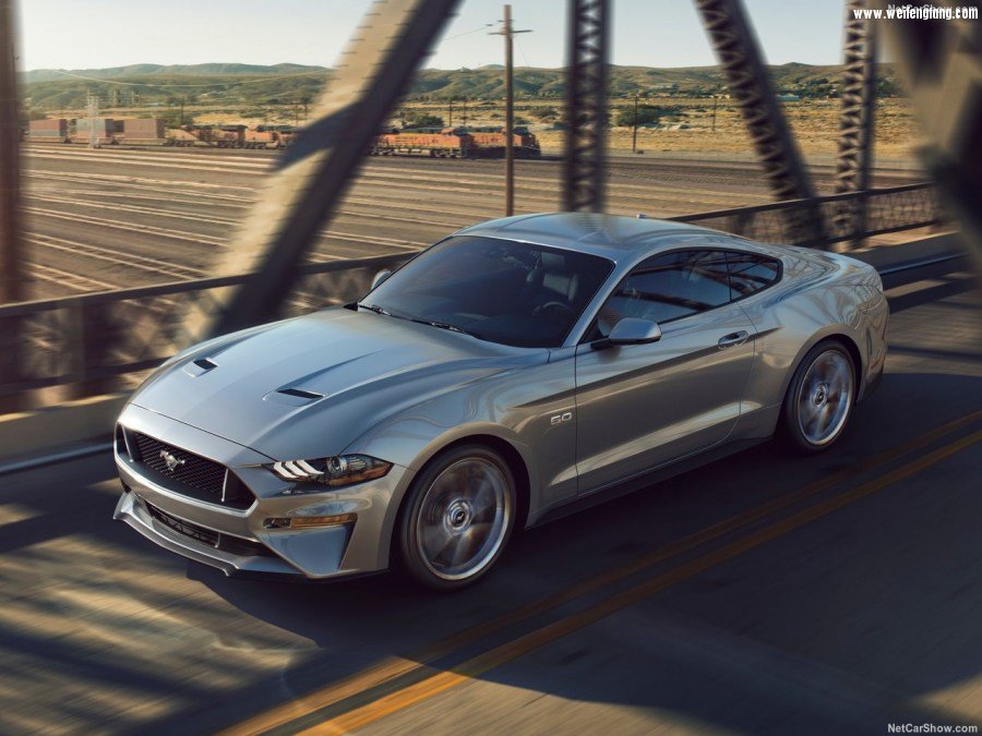 Ford-Mustang_GT-2018-1280-04.jpg