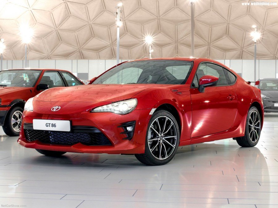 Toyota-GT86-2017-1280-05.jpg