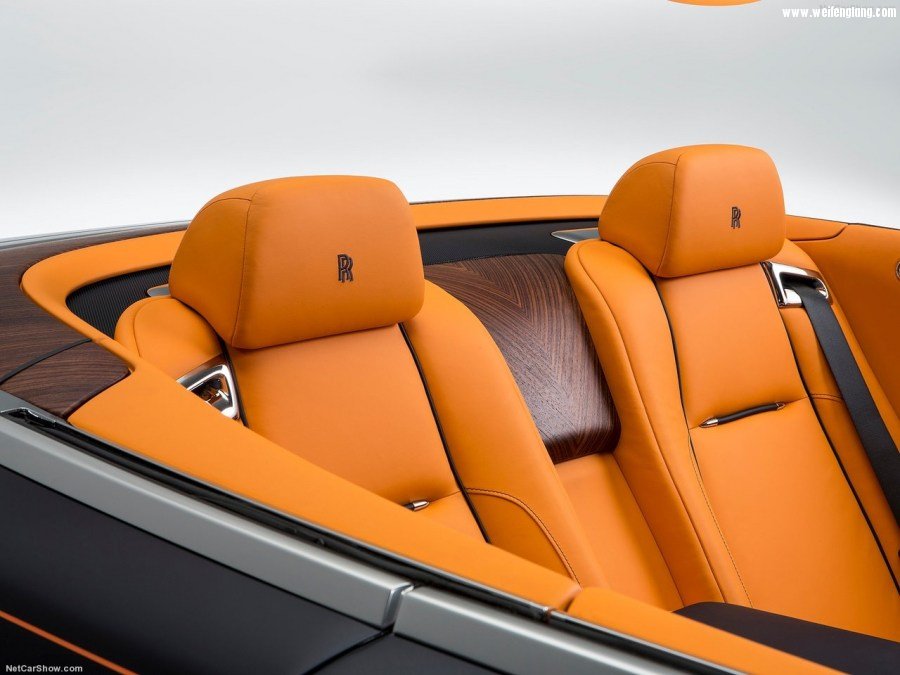Rolls-Royce-Dawn-2017-1280-16.jpg