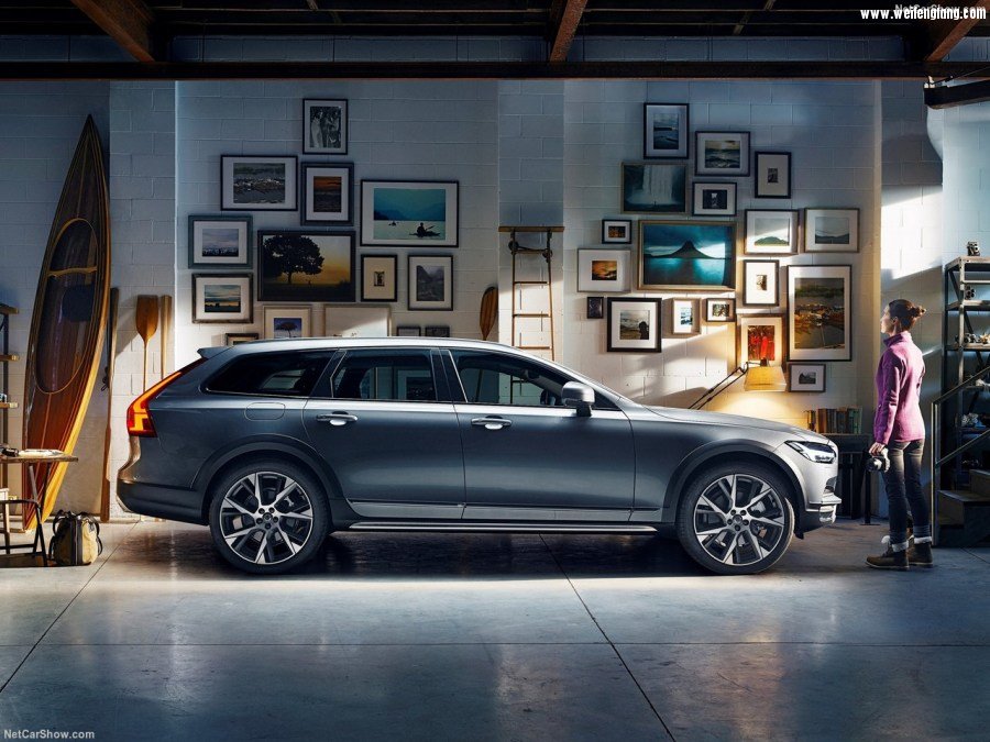 Volvo-V90_Cross_Country-2017-1280-13.jpg