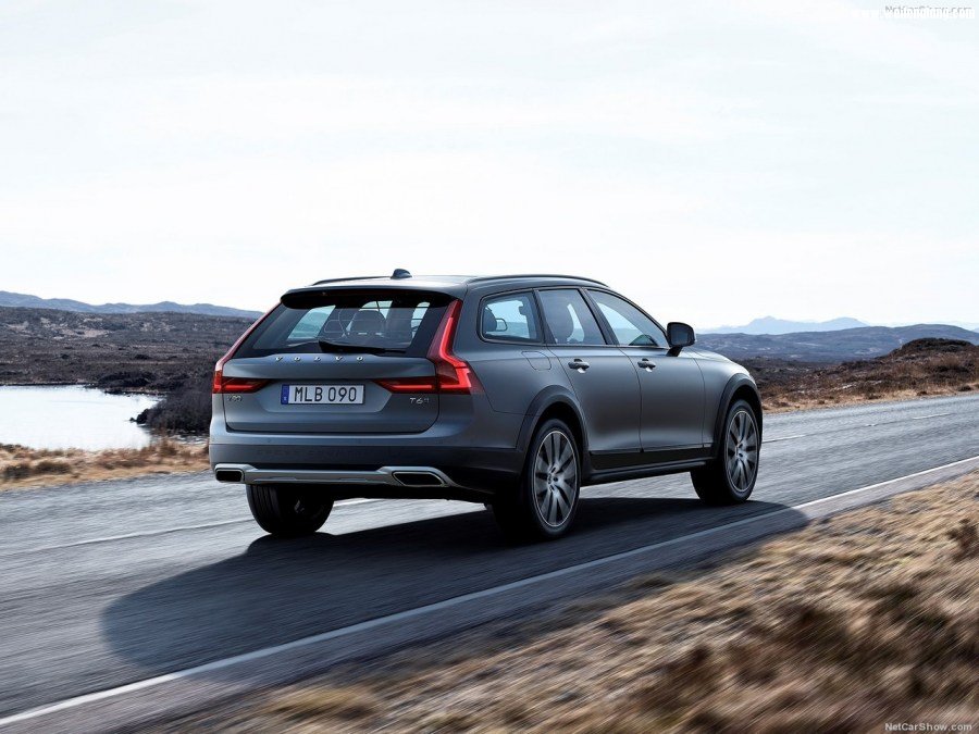 Volvo-V90_Cross_Country-2017-1280-1e.jpg