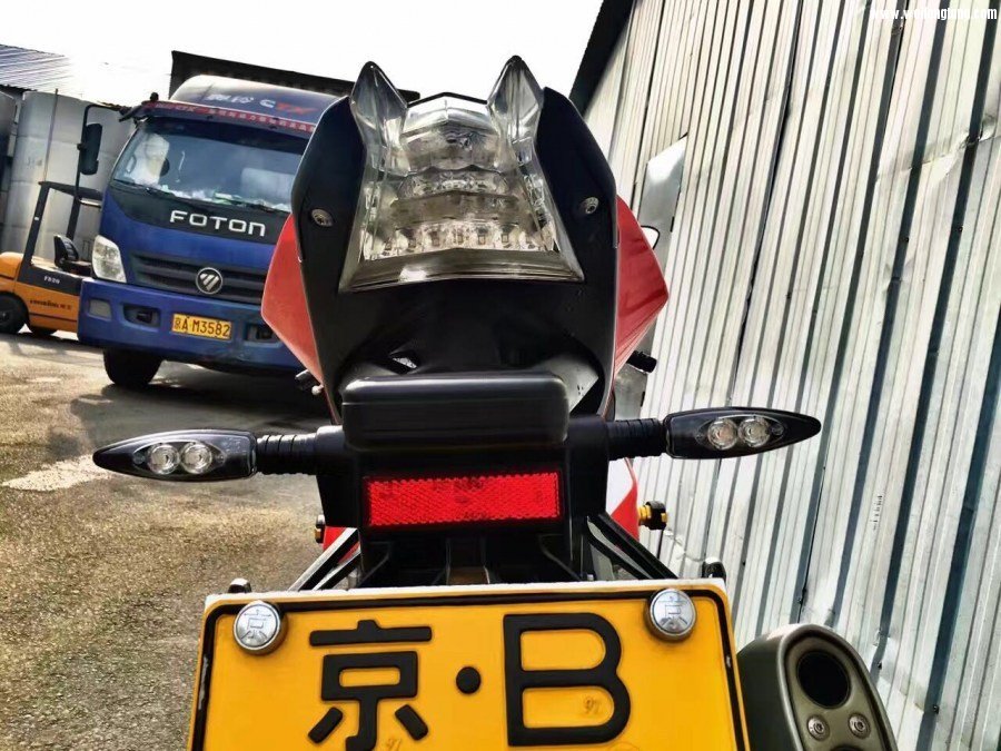 100933lz88wwvpvz619r61.jpg.thumb - 副本.jpg