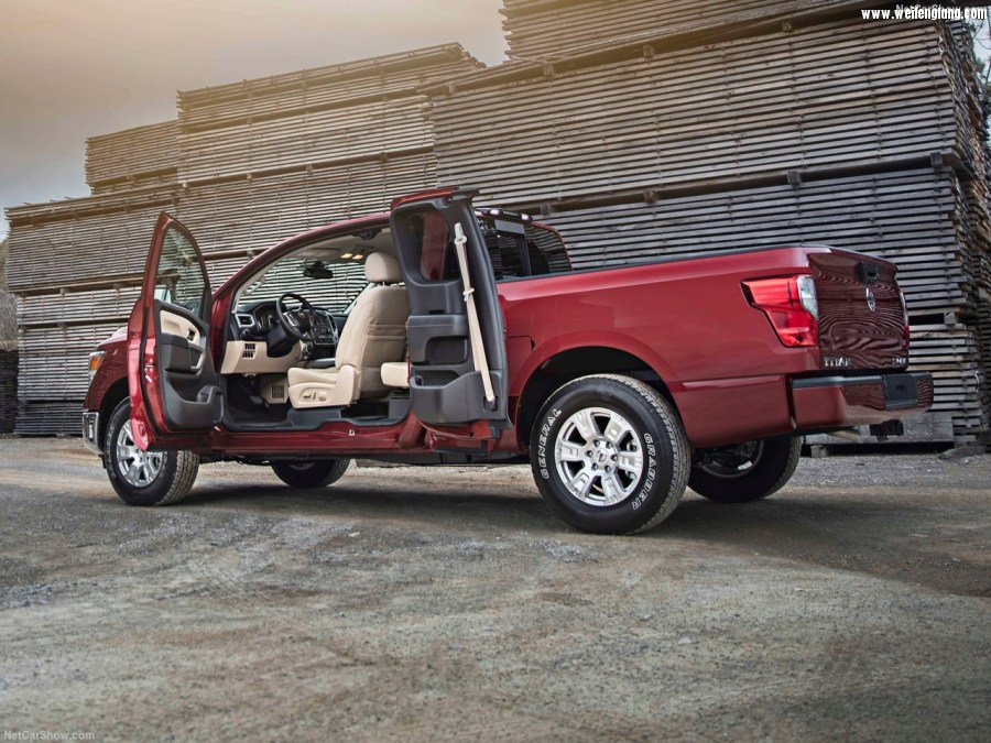 Nissan-Titan_King_Cab-2017-1280-09.jpg