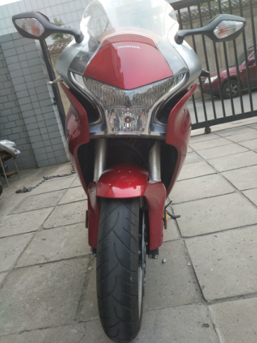 VFR1200