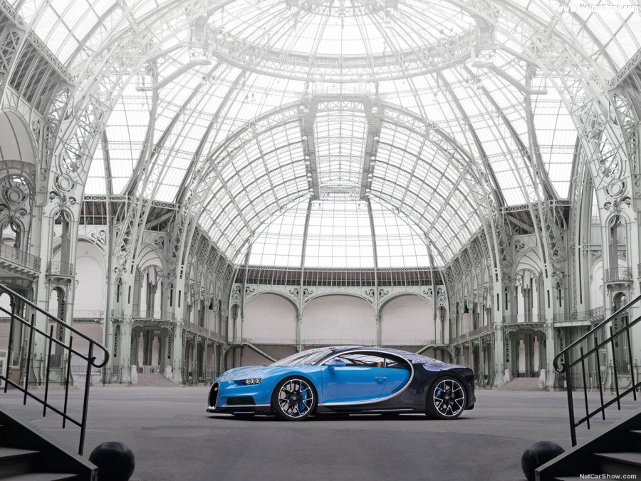 Bugatti-Chiron-2017-1280-15.jpg