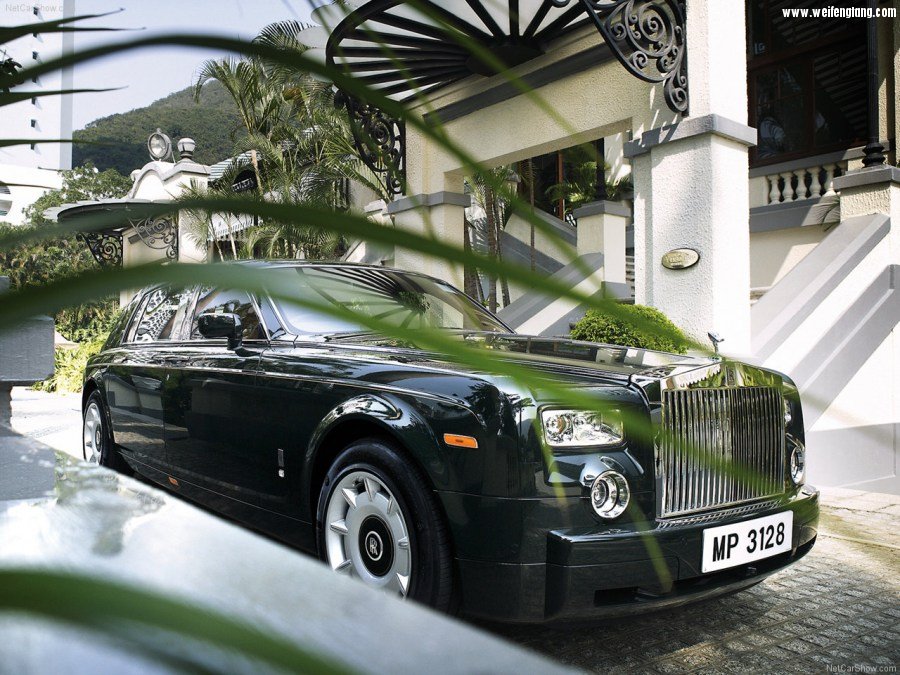 Rolls-Royce-Phantom-2003-1280-18.jpg