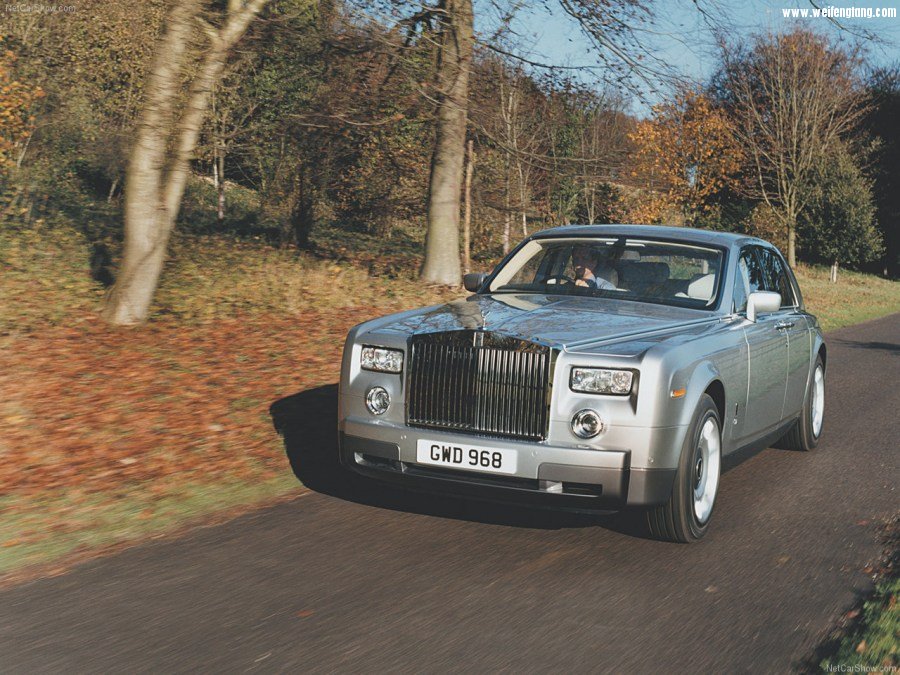 Rolls-Royce-Phantom-2003-1280-2c.jpg