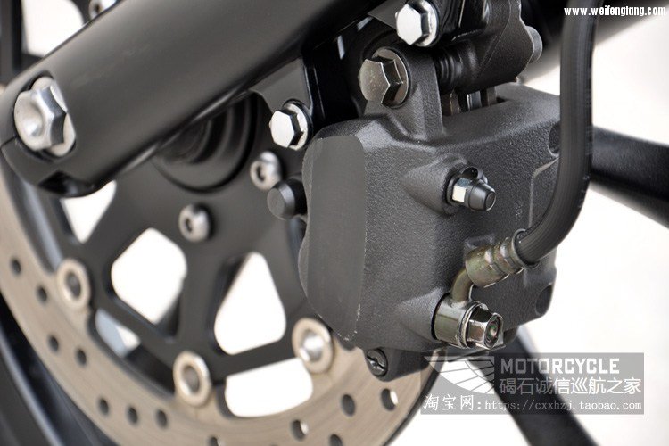 14年本田怒VT1300CX-2 (16)改.jpg