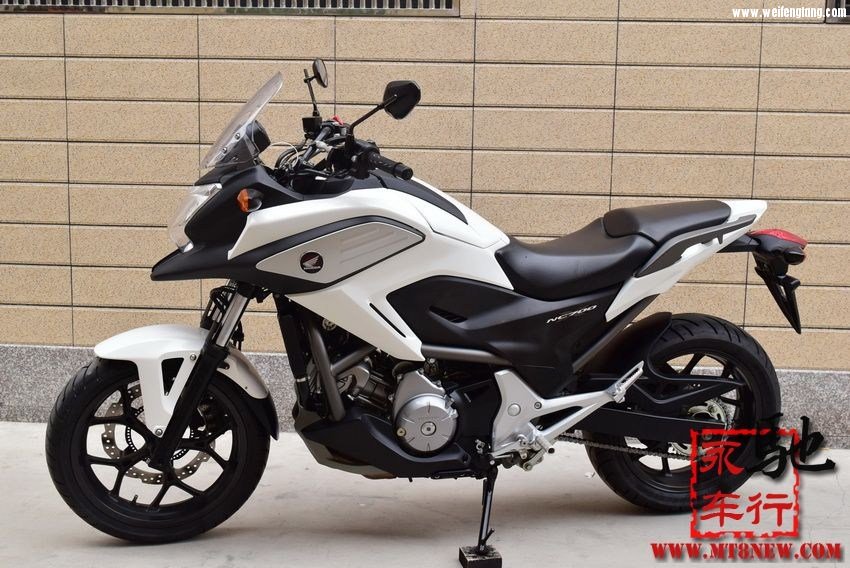 12 NC700X (5).jpg