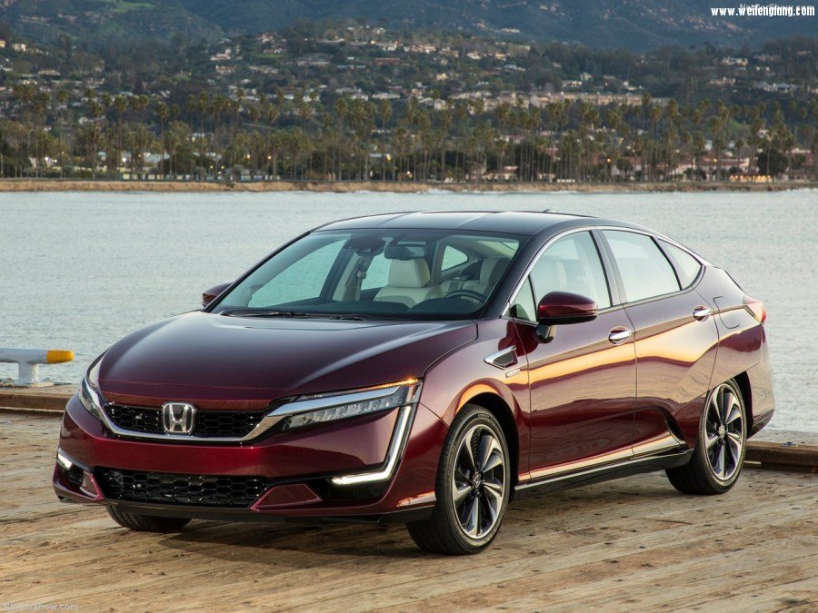 Honda-Clarity_Fuel_Cell-2017-1280-07.jpg