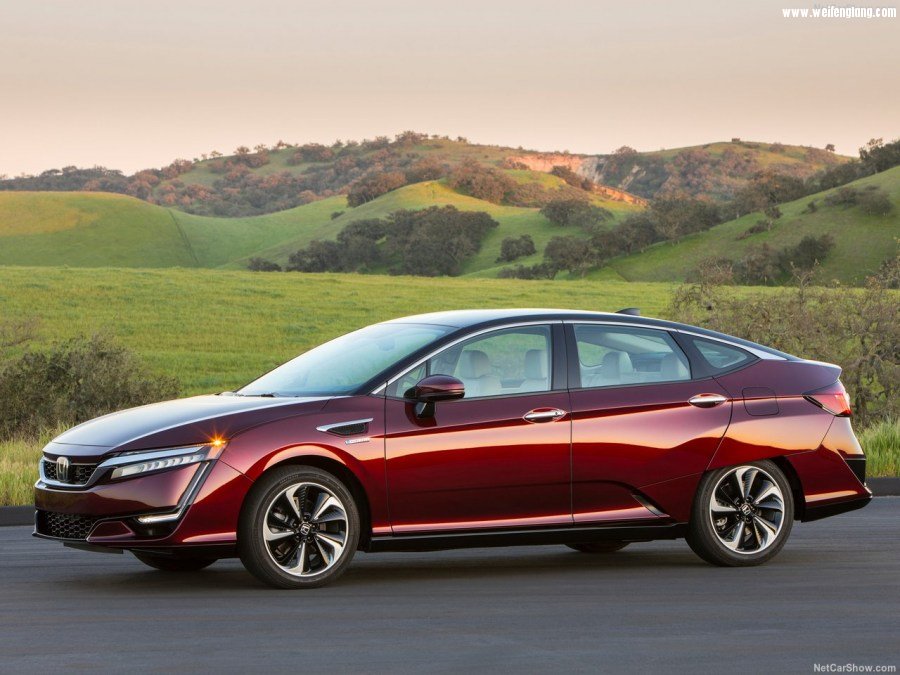 Honda-Clarity_Fuel_Cell-2017-1280-0e.jpg