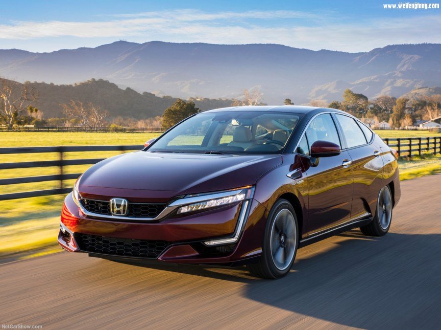 Honda-Clarity_Fuel_Cell-2017-1280-13.jpg