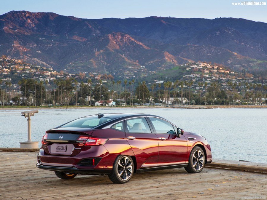 Honda-Clarity_Fuel_Cell-2017-1280-24.jpg