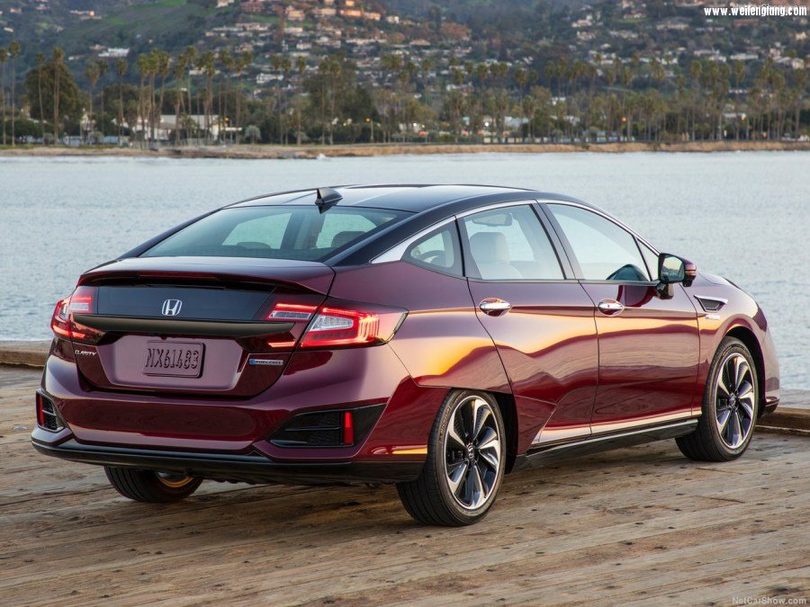 Honda-Clarity_Fuel_Cell-2017-1280-25.jpg