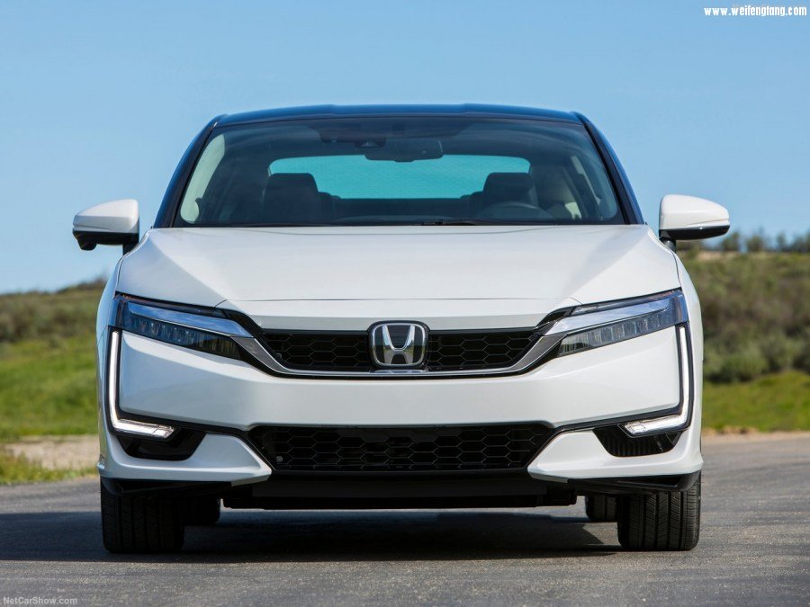 Honda-Clarity_Fuel_Cell-2017-1280-2b.jpg