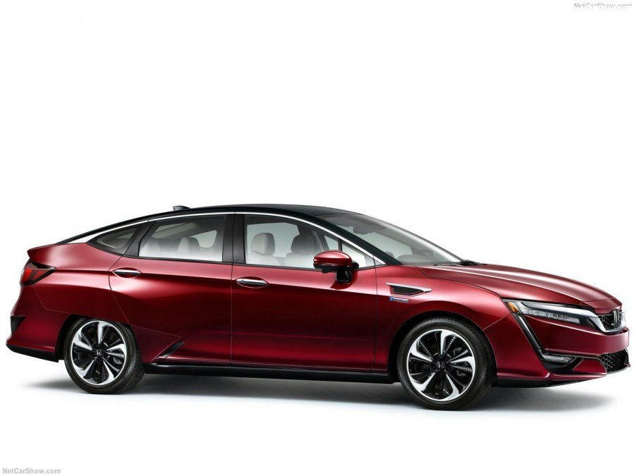 Honda-Clarity_Fuel_Cell-2017-1280-3e.jpg