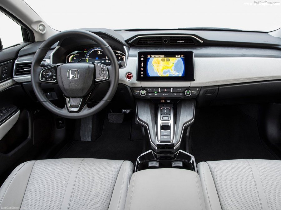 Honda-Clarity_Fuel_Cell-2017-1280-46.jpg