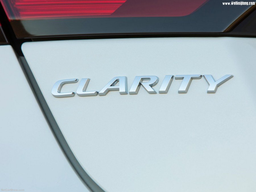 Honda-Clarity_Fuel_Cell-2017-1280-8c.jpg