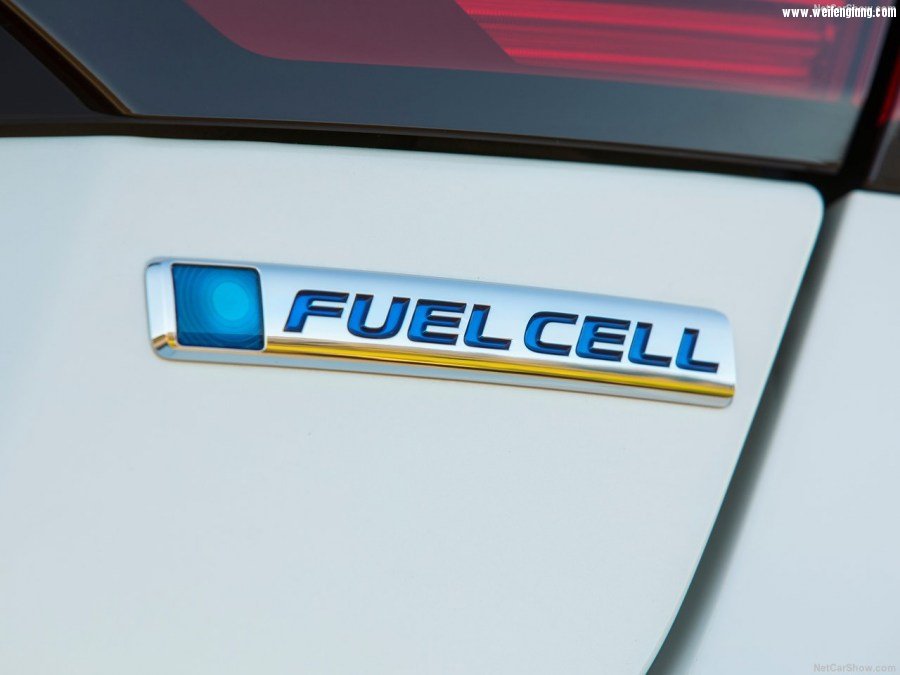 Honda-Clarity_Fuel_Cell-2017-1280-8e.jpg