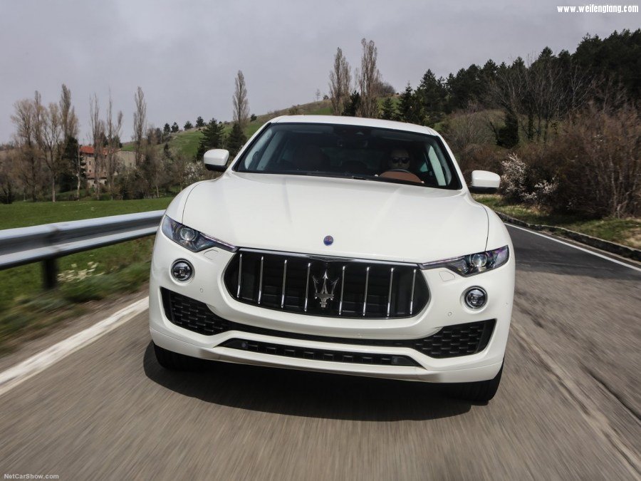 Maserati-Levante-2017-1280-3d.jpg