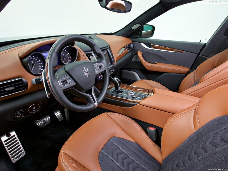 Maserati-Levante-2017-1280-4e.jpg