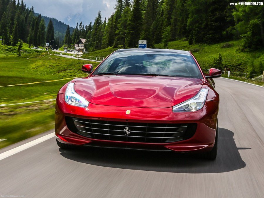 Ferrari-GTC4_Lusso-2017-1280-20.jpg