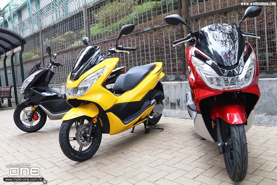 2017_HONDA_PCX150_57.jpg