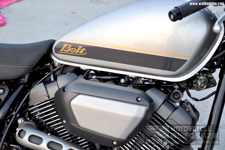 15款雅马哈XV950大都会（BOLT)银色 (14)改.jpg