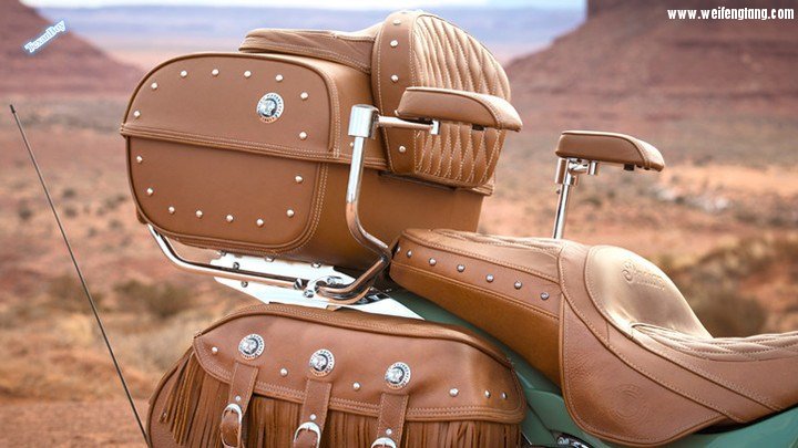 indian-roadmaster-classic-11-720.jpg