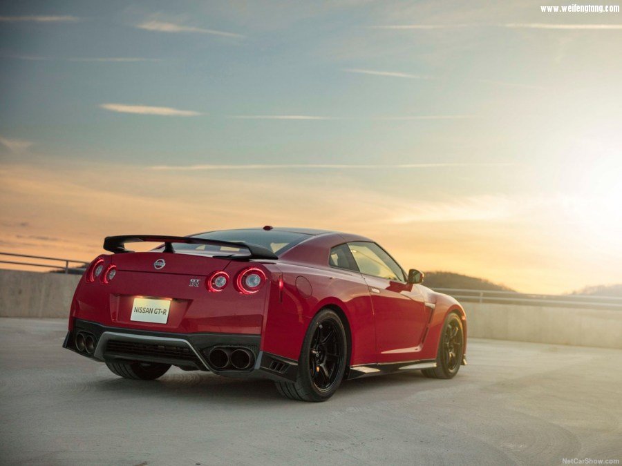 Nissan-GT-R_Track_Edition-2017-1280-08.jpg