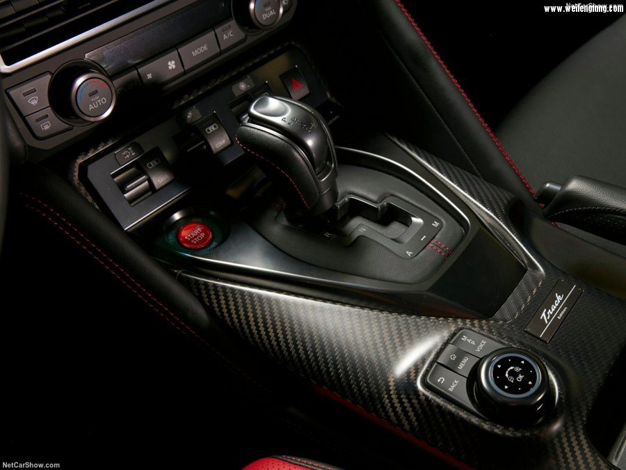 Nissan-GT-R_Track_Edition-2017-1280-0f.jpg