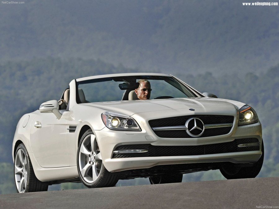 Mercedes-Benz-SLK350-2012-1280-02.jpg