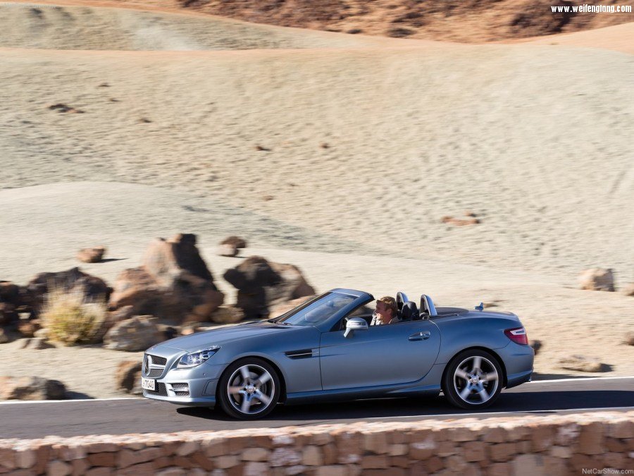 Mercedes-Benz-SLK350-2012-1280-55.jpg