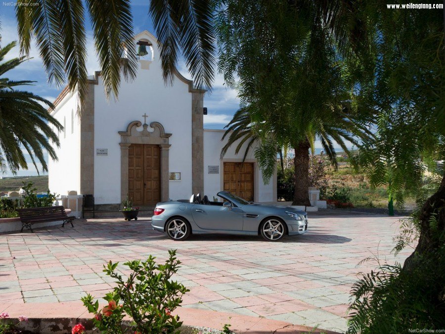 Mercedes-Benz-SLK350-2012-1280-5b.jpg