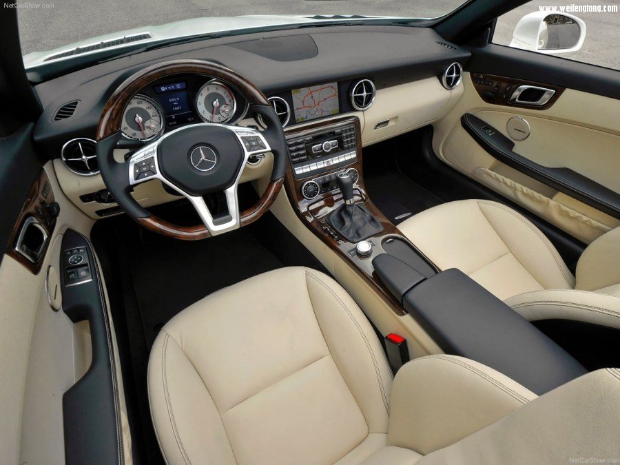 Mercedes-Benz-SLK350-2012-1280-7a.jpg