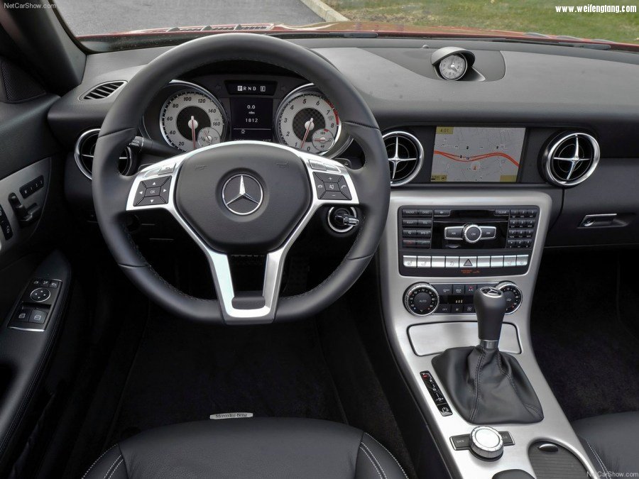 Mercedes-Benz-SLK350-2012-1280-7b.jpg