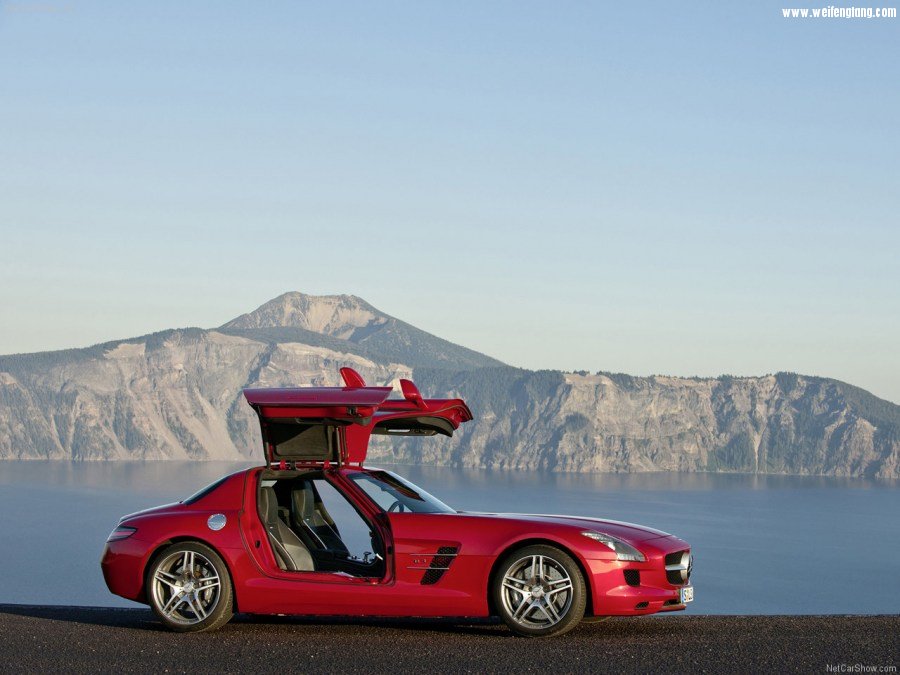 Mercedes-Benz-SLS_AMG-2011-1280-3c.jpg