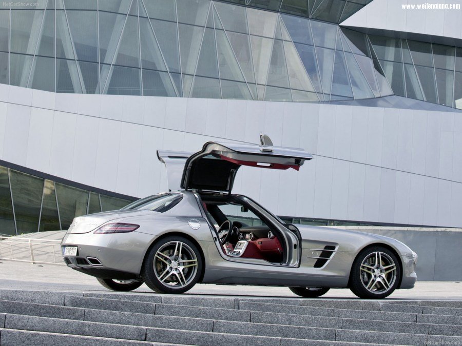 Mercedes-Benz-SLS_AMG-2011-1280-4c.jpg