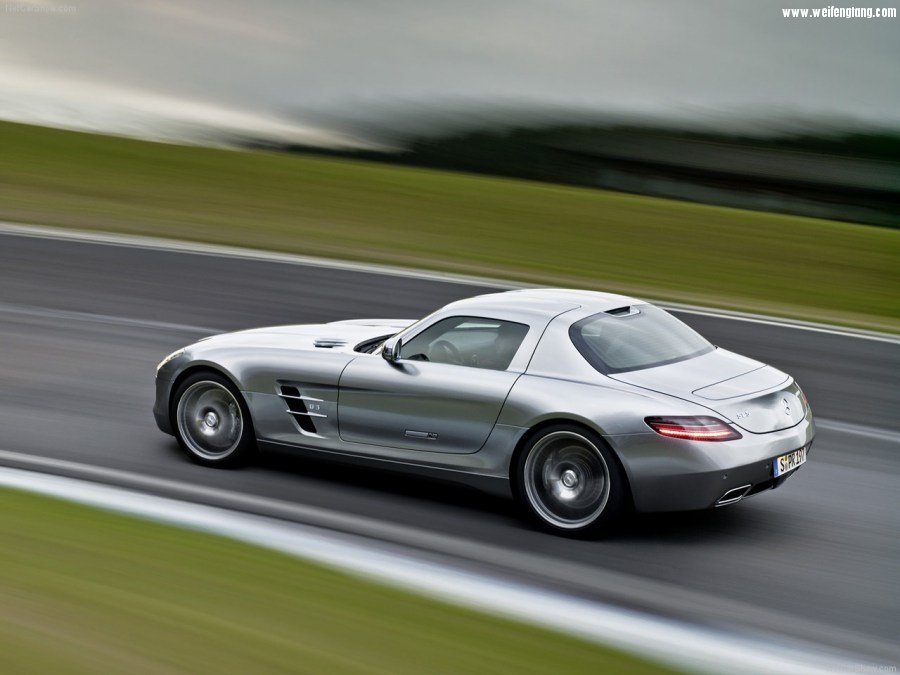 Mercedes-Benz-SLS_AMG-2011-1280-50.jpg