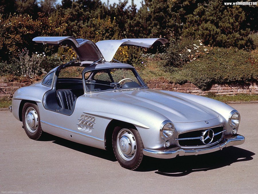 Mercedes-Benz-300_SL_Gullwing-1954-1280-07.jpg