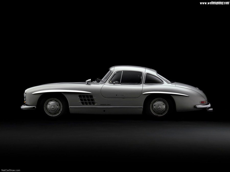 Mercedes-Benz-300_SL_Gullwing-1954-1280-0d.jpg