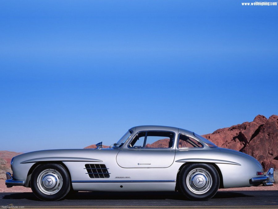 Mercedes-Benz-300_SL_Gullwing-1954-1280-10.jpg