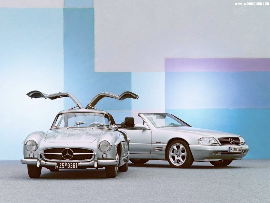 Mercedes-Benz-300_SL_Gullwing-1954-1280-1b.jpg