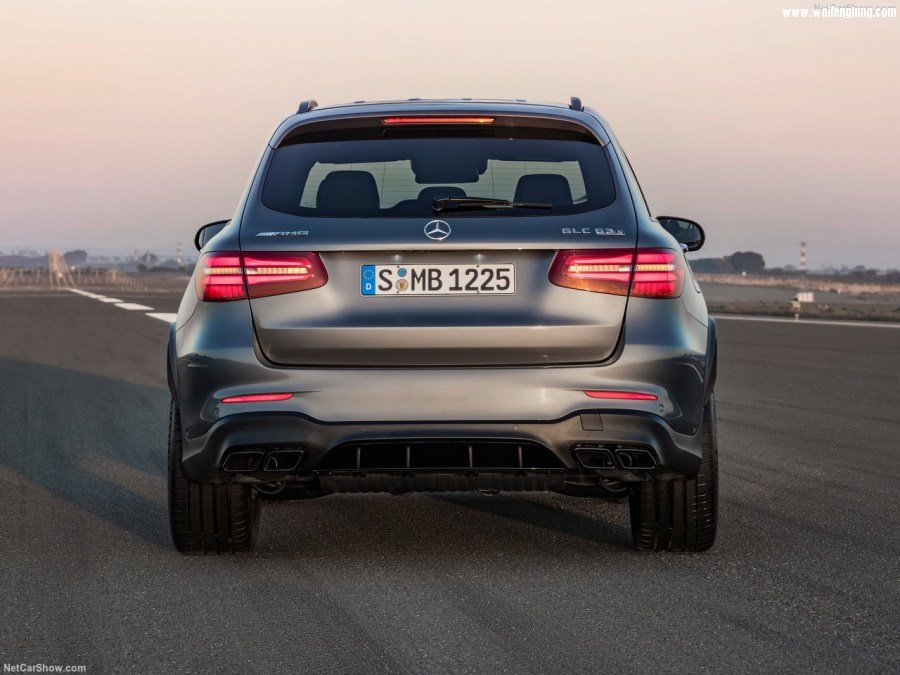 Mercedes-Benz-GLC63_S_AMG-2018-1280-13.jpg