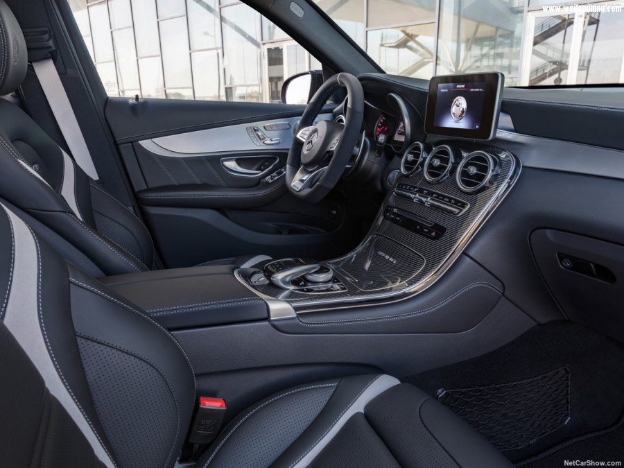 Mercedes-Benz-GLC63_S_AMG-2018-1280-18.jpg